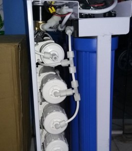 Máy lọc nước bán công nghiệp Karofi 50 lít May loc nuoc ban cong nghiep Karofi 50 lit
